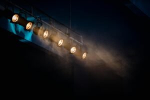 ilustrasi lampu led spotlight