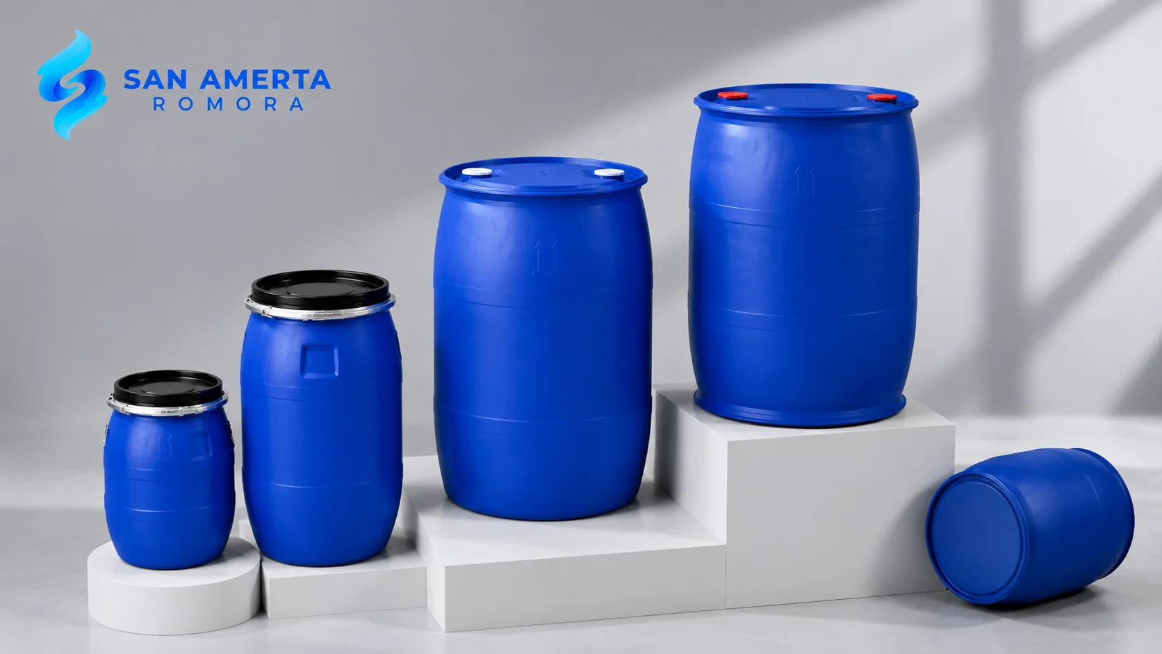 Drum plastik biru HDPE berbagai ukuran sebagai pilihan dimensi untuk kebutuhan penyimpanan dan logistik industri.