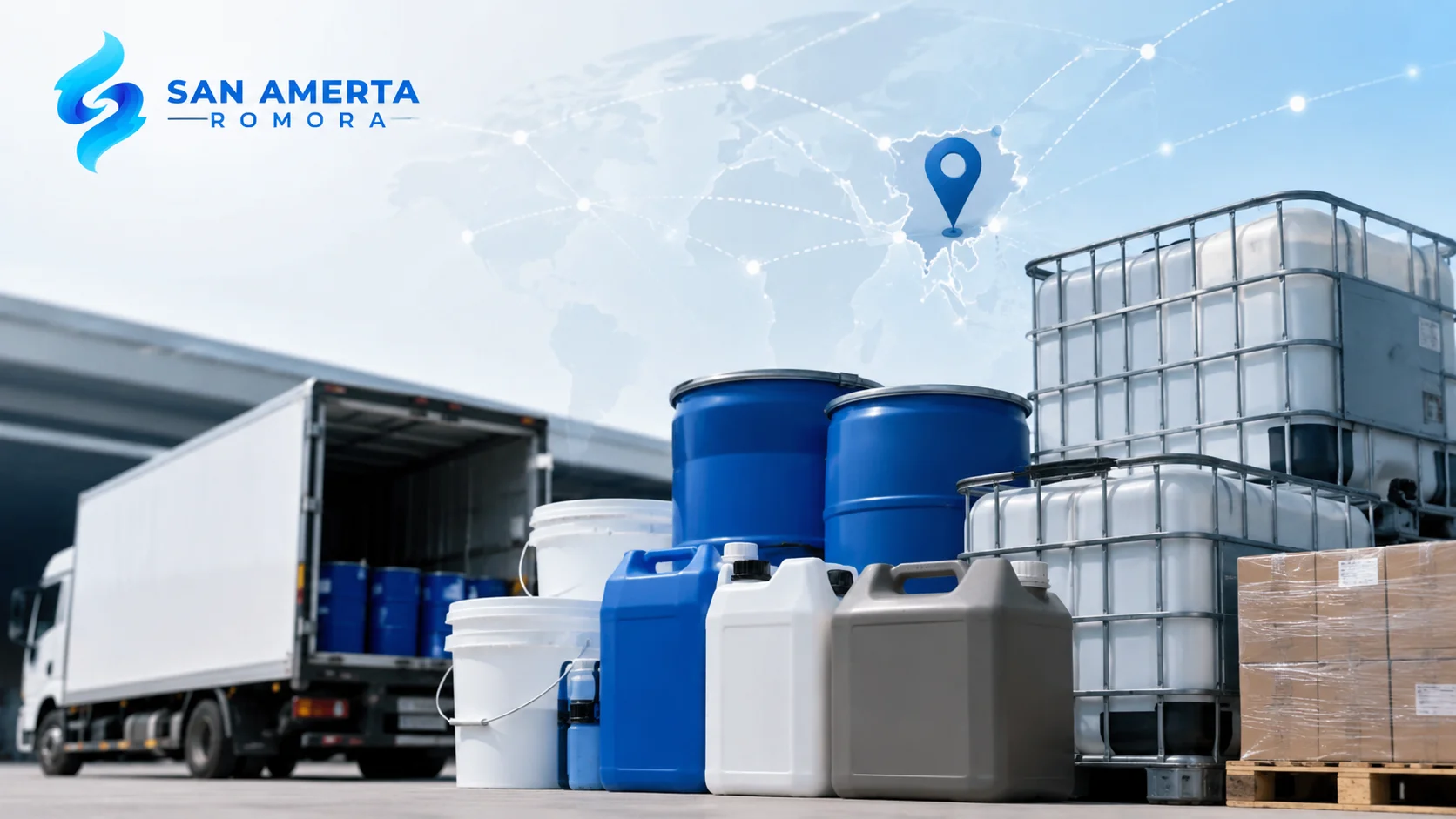 Banner menampilkan berbagai produk kemasan industri seperti drum plastik, jerigen, IBC tank, ember, dan pallet yang tersusun rapi di area distribusi dengan truk logistik sebagai latar belakang, menggambarkan jangkauan distribusi fisik serta jaminan layanan lokal dari San Amerta Romora.